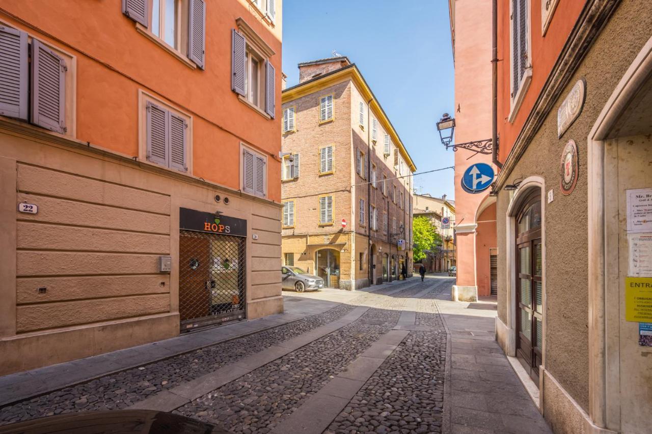 Emilia Suite Urban Modena Dış mekan fotoğraf