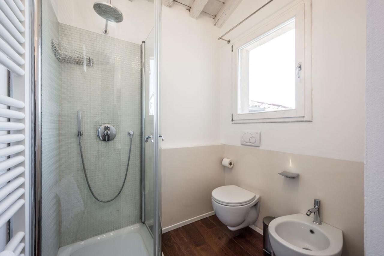 Emilia Suite Urban Modena Dış mekan fotoğraf