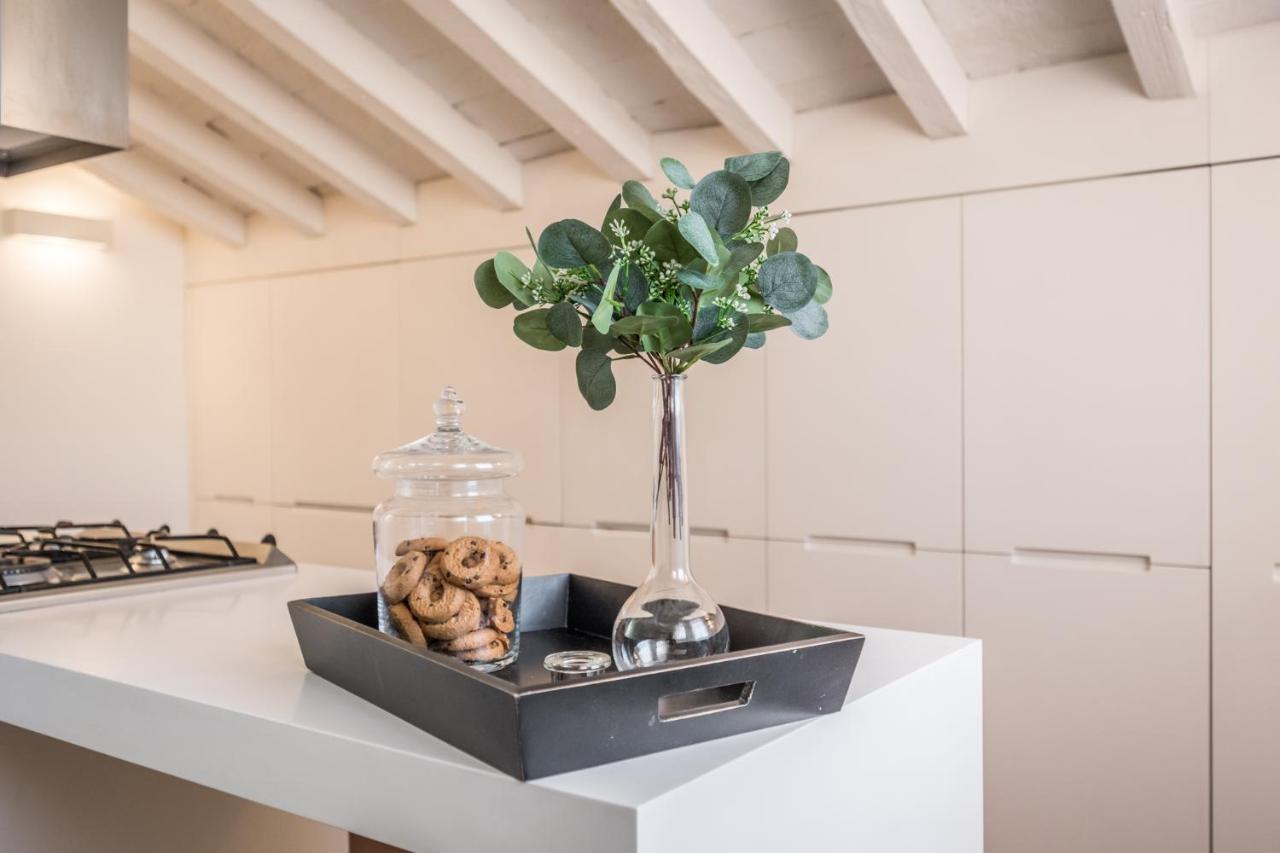 Emilia Suite Urban Modena Dış mekan fotoğraf